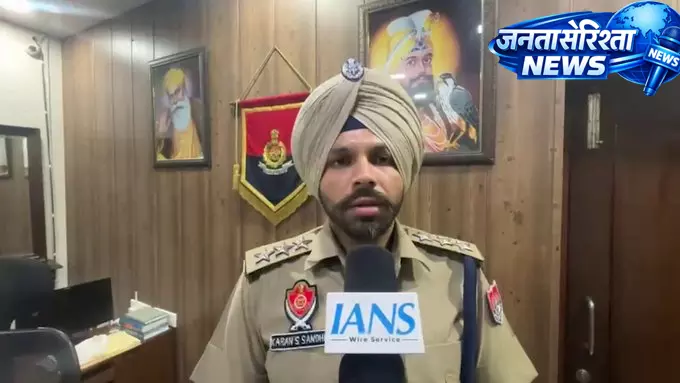 ड्रग तस्करों पर बड़ी कार्रवाई, 6 आरोपी गिरफ्तार ड्रग तस्करों पर बड़ी कार्रवाई, 6 आरोपी गिरफ्तार