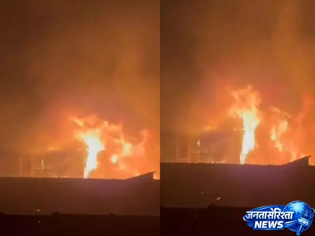 FIRE: मंड्रेम बीच के पास भीषण आग, तीन कॉटेज जले FIRE: मंड्रेम बीच के पास भीषण आग, तीन कॉटेज जले