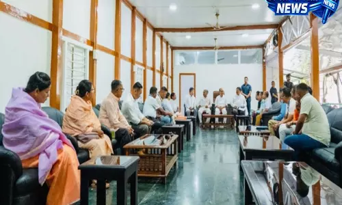 Manipur: JAC, सरकार ट्रोंगलाओबी घटना पर आम सहमति बनाने में नाकाम, बातचीत जारी रहेगी Manipur: JAC, सरकार ट्रोंगलाओबी घटना पर आम सहमति बनाने में नाकाम, बातचीत जारी रहेगी