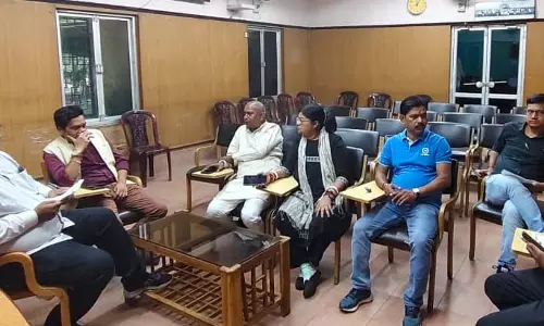 रायपुर प्रेस क्लब द्वारा हिंदी पत्रकारिता के 200 वर्ष पूर्ण होने पर भव्य उत्सव का आयोजन रायपुर प्रेस क्लब द्वारा हिंदी पत्रकारिता के 200 वर्ष पूर्ण होने पर भव्य उत्सव का आयोजन
