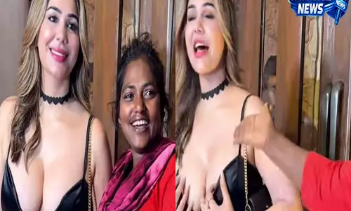 मुंबई में फोटो के बाद कंगना शर्मा को ट्रोलिंग का सामना, फीमेल फैन की टिप्पणी पर एक्ट्रेस का रिएक्शन वायरल मुंबई में फोटो के बाद कंगना शर्मा को ट्रोलिंग का सामना, फीमेल फैन की टिप्पणी पर एक्ट्रेस का रिएक्शन वायरल