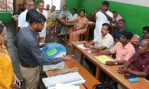 Chennai चुनाव से पहले 3 लाख पोलिंग अधिकारियों को प्रशिक्षण, तैयारी पूरी Chennai चुनाव से पहले 3 लाख पोलिंग अधिकारियों को प्रशिक्षण, तैयारी पूरी
