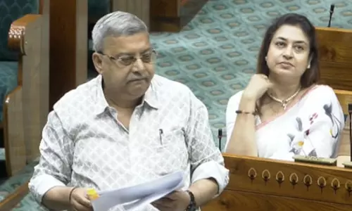 2027 यूपी चुनाव में 50 प्रतिशत टिकट महिलाओं को दें : कल्याण बनर्जी