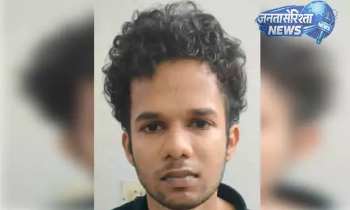 Odisha के बलांगीर में लू के चलते 18 से 21 अप्रैल तक स्कूल, कॉलेज बंद रहेंगे Odisha के बलांगीर में लू के चलते 18 से 21 अप्रैल तक स्कूल, कॉलेज बंद रहेंगे