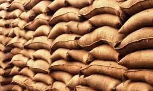 Punjab: राज्यपाल का सीमावर्ती क्षेत्रों का दौरा, सुरक्षा व्यवस्था की समीक्षा