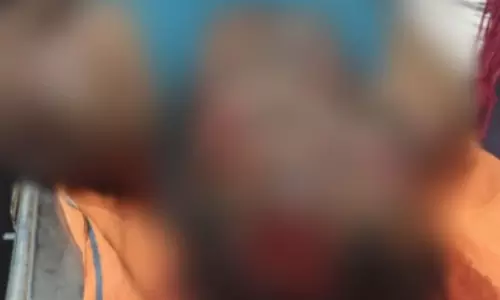 सेंट्रिग कर रहे मिस्त्री की मौत, बिजली पोल से झुलसा सेंट्रिग कर रहे मिस्त्री की मौत, बिजली पोल से झुलसा