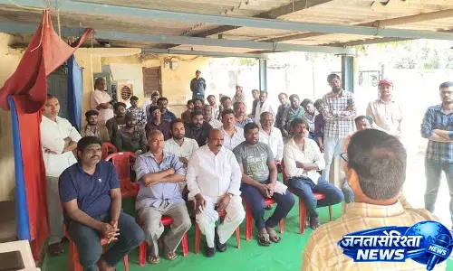 Kothagudem परिवहन विभाग ने अराइव-अलाइव सड़क सुरक्षा सप्ताह शुरू किया Kothagudem परिवहन विभाग ने अराइव-अलाइव सड़क सुरक्षा सप्ताह शुरू किया