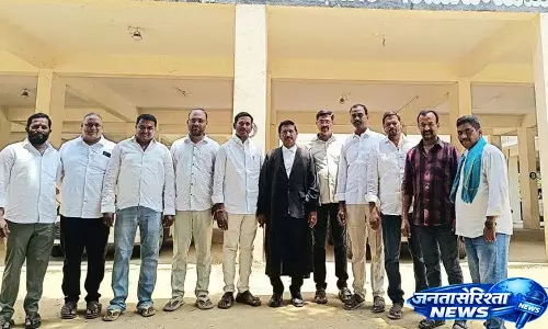 कर्ज माफी का विरोध करने वाले किसानों पर गैर-कानूनी केस दर्ज किए गए: पूर्व मंत्री Vemula angry