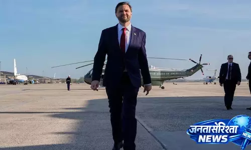 ईरान वार्ता से ट्रंप के करीबी लोगों पर दबाव, JD Vance सुर्खियों में ईरान वार्ता से ट्रंप के करीबी लोगों पर दबाव, JD Vance सुर्खियों में