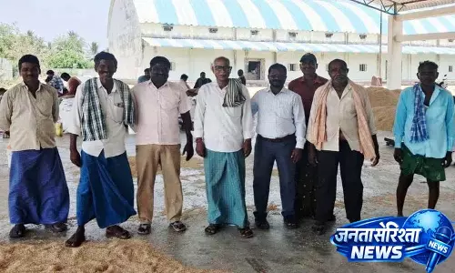 Burgampahad के फ़ूड वेंडर्स ने मार्केट यार्ड से तुरंत अनाज खरीदने की अपील की