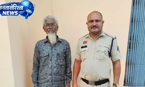 धमधा में जुआ खेलते दो आरोपी गिरफ्तार, 4,300 रुपये नगद व मोबाइल जब्त