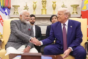 पीएम मोदी और ट्रंप ने फोन पर की बात, इजरायल-लेबनान सीजफायर की कोशिशों को लेकर जताई उम्मीद पीएम मोदी और ट्रंप ने फोन पर की बात, इजरायल-लेबनान सीजफायर की कोशिशों को लेकर जताई उम्मीद