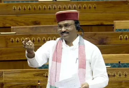 क्या लोकसभा सीट बढ़ने पर सभी को बोलने का मौका मिलेगा? सपा सांसद ने विधेयक की टाइमिंग पर भी उठाए सवाल क्या लोकसभा सीट बढ़ने पर सभी को बोलने का मौका मिलेगा? सपा सांसद ने विधेयक की टाइमिंग पर भी उठाए सवाल