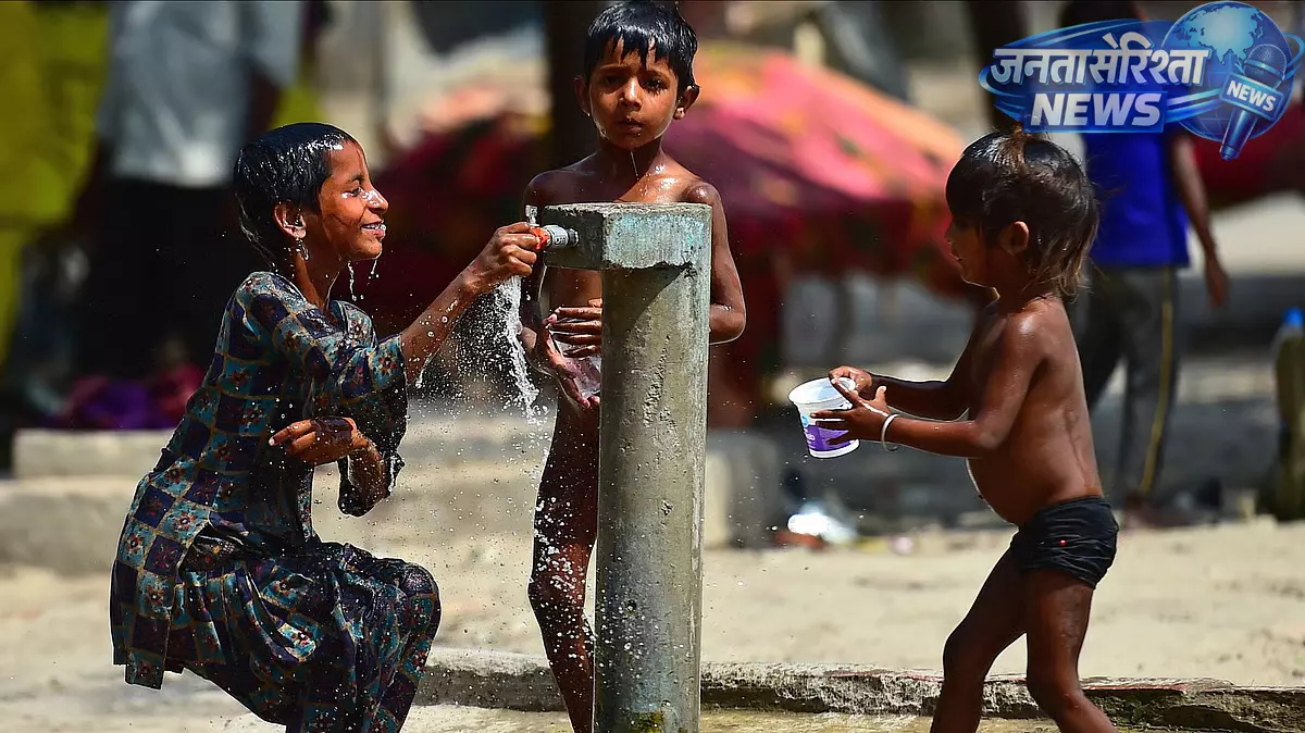 MP: राज्य में भीषण गर्मी, 20 जिलों में हीटवेव की चेतावनी MP: राज्य में भीषण गर्मी, 20 जिलों में हीटवेव की चेतावनी