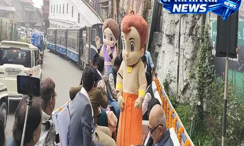 Sikkim: दार्जिलिंग में मेगा वोटर अवेयरनेस प्रोग्राम का आयोजन