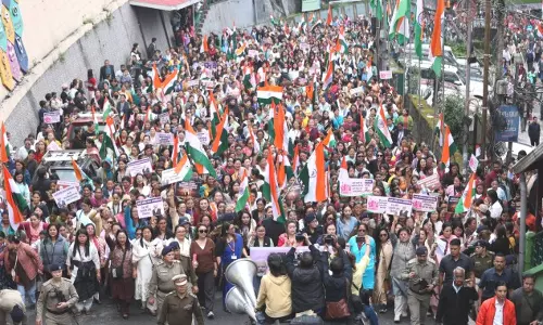 Sikkim: गंगटोक में मेगा रैली के साथ नारी शक्ति वंदन अधिनियम के लिए समर्थन प्रदर्शित किया Sikkim: गंगटोक में मेगा रैली के साथ नारी शक्ति वंदन अधिनियम के लिए समर्थन प्रदर्शित किया
