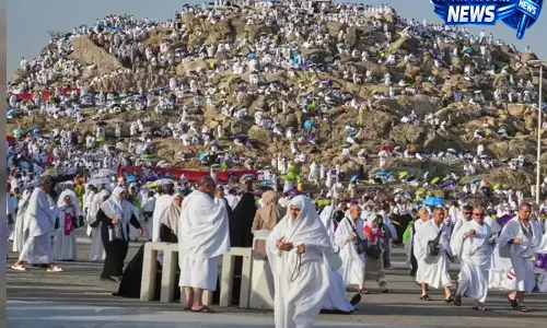 Haj 2026: 1.75 लाख से ज़्यादा भारतीय यात्री 18 अप्रैल से बैच में रवाना होंगे Haj 2026: 1.75 लाख से ज़्यादा भारतीय यात्री 18 अप्रैल से बैच में रवाना होंगे