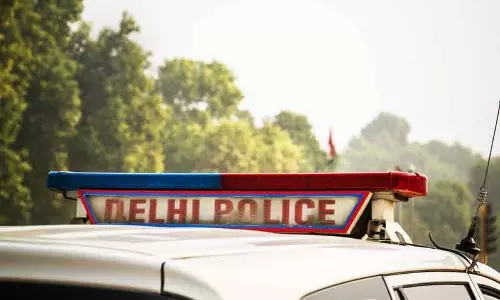 Delhi में ब्रिगेडियर और बेटे पर हमला करने के आरोप में चार और गिरफ्तार Delhi में ब्रिगेडियर और बेटे पर हमला करने के आरोप में चार और गिरफ्तार