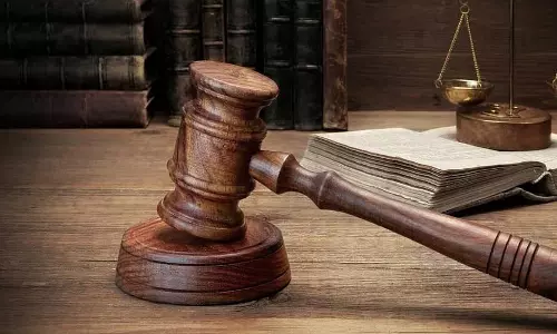 HC ने एजुकेशन सोसाइटी पर अपने ही अंडरटेकिंग का उल्लंघन करने पर 25 हजार का जुर्माना लगाया