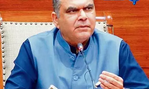 ED की बड़ी कार्रवाई, संजीव अरोड़ा के ठिकानों पर छापेमारी ED की बड़ी कार्रवाई, संजीव अरोड़ा के ठिकानों पर छापेमारी