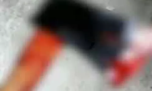 Boinda 70 साल की महिला की कुल्हाड़ी से हत्या, पति गिरफ्तार Boinda 70 साल की महिला की कुल्हाड़ी से हत्या, पति गिरफ्तार