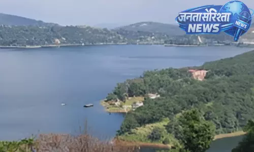 Meghalaya : कार्यकर्ताओं ने लुम्पोंगडेंग द्वीप पर लग्जरी रिसॉर्ट योजना का विरोध किया Meghalaya : कार्यकर्ताओं ने लुम्पोंगडेंग द्वीप पर लग्जरी रिसॉर्ट योजना का विरोध किया