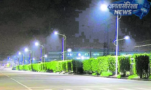 ₹93 करोड़ की लागत वाला प्रोजेक्ट: ट्विन सिटी में LED लाइटें चमकेंगी ₹93 करोड़ की लागत वाला प्रोजेक्ट: ट्विन सिटी में LED लाइटें चमकेंगी
