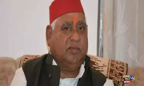पूरा SP परिवार आरक्षण देने के पक्ष में है, MP अवधेश प्रसाद ने कहा पूरा SP परिवार आरक्षण देने के पक्ष में है, MP अवधेश प्रसाद ने कहा