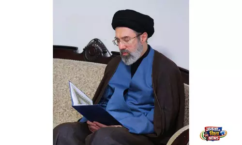 बिजली की तरह वार करो: Iran के सर्वोच्च नेता मोजतबा खामेनेई ने 29 फरवरदीन पर सेना की सराहना की बिजली की तरह वार करो: Iran के सर्वोच्च नेता मोजतबा खामेनेई ने 29 फरवरदीन पर सेना की सराहना की