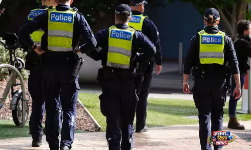 Melbourne में वाहन से जुड़ी घटना में एक की मौत, दूसरा घायल Melbourne में वाहन से जुड़ी घटना में एक की मौत, दूसरा घायल