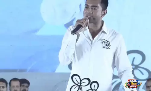 Abhishek Banerjee ने कांग्रेस के अधीर रंजन चौधरी को केंद्रीय सुरक्षा कवर छोड़ने की दी चुनौती Abhishek Banerjee ने कांग्रेस के अधीर रंजन चौधरी को केंद्रीय सुरक्षा कवर छोड़ने की दी चुनौती