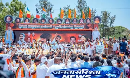 चुनाव आयोग ने बंगाल और तमिलनाडु में मतदान की मीडिया कवरेज के लिए नियम जारी किए चुनाव आयोग ने बंगाल और तमिलनाडु में मतदान की मीडिया कवरेज के लिए नियम जारी किए