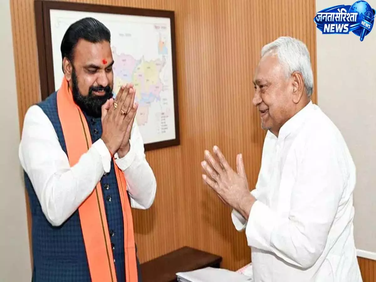 संपादकीय: बिहार की राजनीति एक अहम मोड़ पर संपादकीय: बिहार की राजनीति एक अहम मोड़ पर