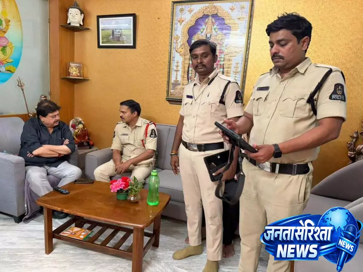 Telangana BJP ने कहा कि महिला बिल के विरोध से पहले प्रमुख को नजरबंद कर दिया गया Telangana BJP ने कहा कि महिला बिल के विरोध से पहले प्रमुख को नजरबंद कर दिया गया