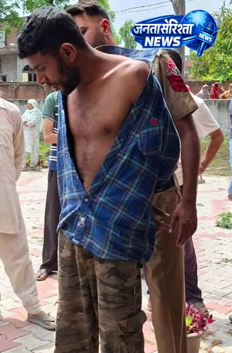 Batala में महिला टीचर पर एसिड अटैक, हालत गंभीर Batala में महिला टीचर पर एसिड अटैक, हालत गंभीर