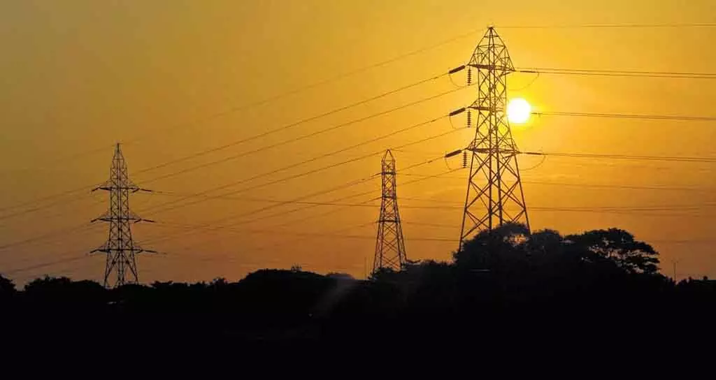 बढ़ती गर्मी के बीच TN में बिजली की मांग रिकॉर्ड स्तर पर बढ़ती गर्मी के बीच TN में बिजली की मांग रिकॉर्ड स्तर पर