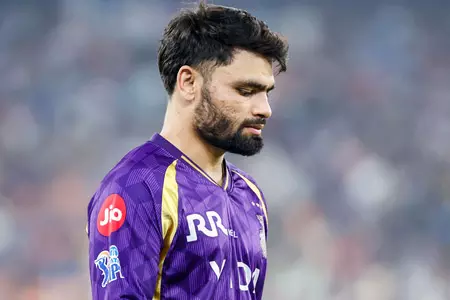 हीरो से जीरो बने रिंकू सिंह, आईपीएल 2026 में लगातार असफलता ने बढ़ाई केकेआर की परेशानी हीरो से जीरो बने रिंकू सिंह, आईपीएल 2026 में लगातार असफलता ने बढ़ाई केकेआर की परेशानी