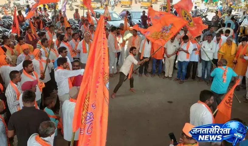 Mancherial के तंदूर में हिंदू सम्मेलन के दौरान बाइक रैली निकाली गई Mancherial के तंदूर में हिंदू सम्मेलन के दौरान बाइक रैली निकाली गई