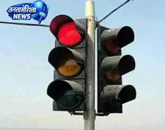 Hyderabad: NH-44 पर बहादुरपुरा के पास ट्रैफिक जाम बढ़ा Hyderabad: NH-44 पर बहादुरपुरा के पास ट्रैफिक जाम बढ़ा