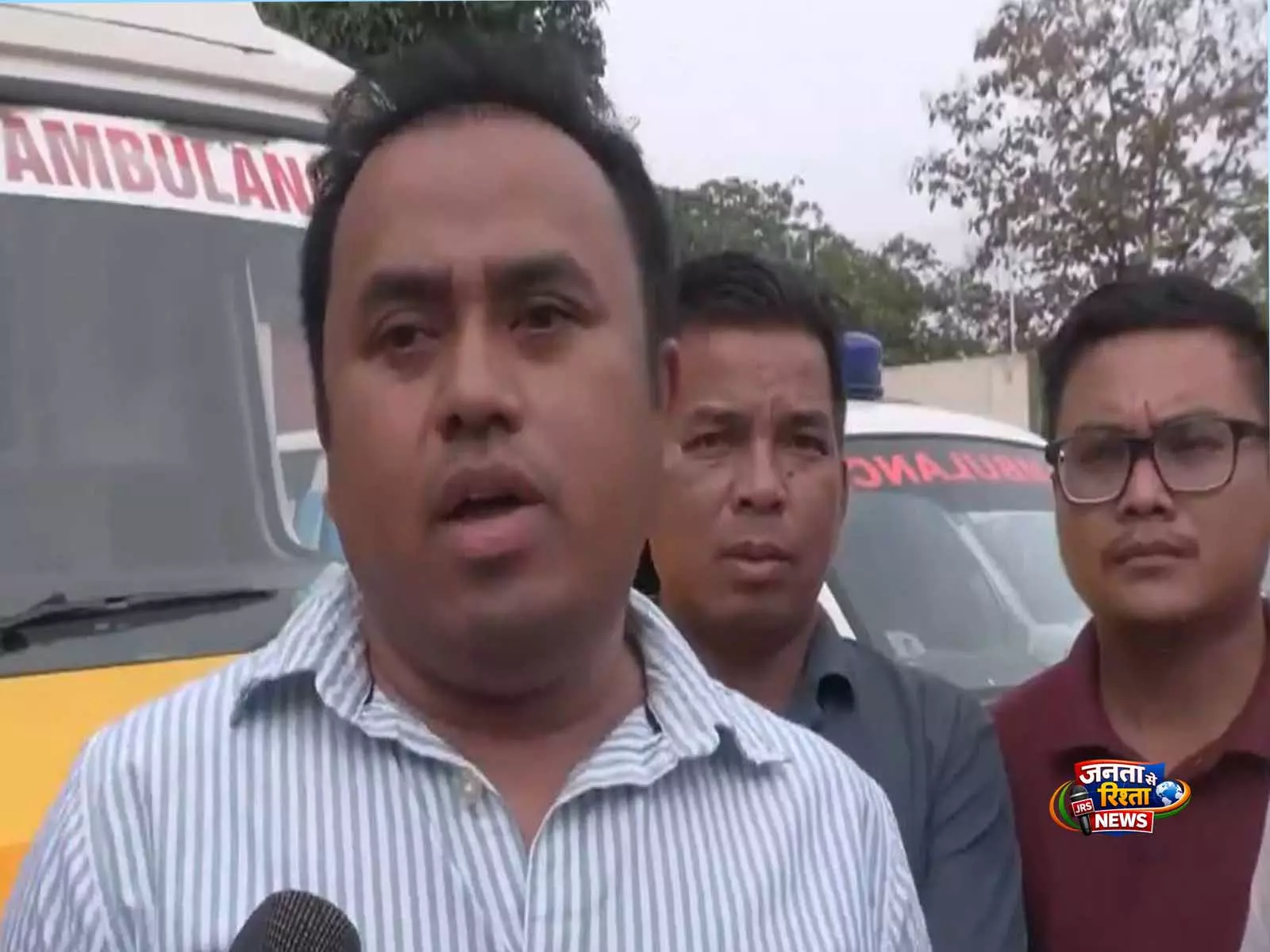 Imphal में एम्बुलेंस कर्मचारियों पर हमले का आरोप Imphal में एम्बुलेंस कर्मचारियों पर हमले का आरोप