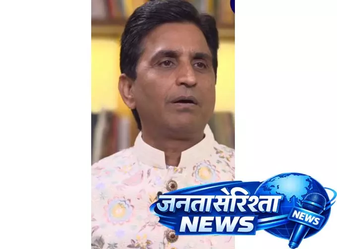 कश्मीरी पंडितों के विस्थापन पर बोले कुमार विश्वास, शांतिप्रिय लोगों को अपनों ने ही बेघर किया कश्मीरी पंडितों के विस्थापन पर बोले कुमार विश्वास, शांतिप्रिय लोगों को अपनों ने ही बेघर किया