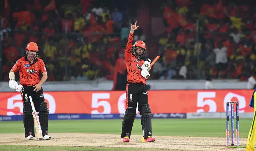 सनराइजर्स हैदराबाद ने रोमांचक आईपीएल मैच में चेन्नई सुपर किंग्स को 10 रन से हराया