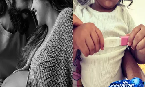 Deepika Padukone की दूसरी प्रेग्नेंसी: Ranveer Singh के साथ खुशखबरी साझा, दुआ के जन्म के 1.6 साल बाद नया अध्याय Deepika Padukone की दूसरी प्रेग्नेंसी: Ranveer Singh के साथ खुशखबरी साझा, दुआ के जन्म के 1.6 साल बाद नया अध्याय