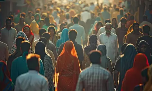 Mumbai: भीड़ कम करने को प्रशासन का बड़ा फैसला Mumbai: भीड़ कम करने को प्रशासन का बड़ा फैसला