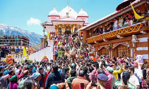 उत्तराखंड: चारधाम यात्रा 2026 की आज से शुरुआत, मुख्यमंत्री धामी ने शुभकामनाएं दीं