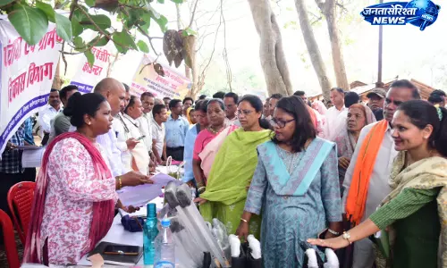 माकड़ी में जनसमस्या निवारण शिविर का आयोजन माकड़ी में जनसमस्या निवारण शिविर का आयोजन