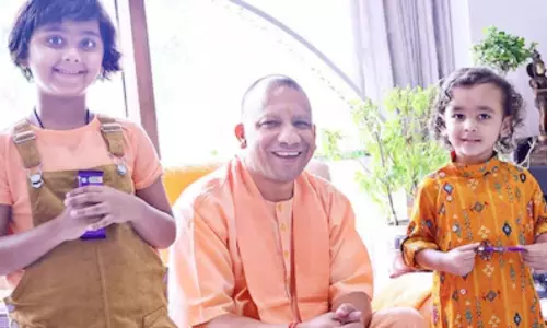 Lucknow: योगी सरकार की पहल से बेटियों का भविष्य सुरक्षित Lucknow: योगी सरकार की पहल से बेटियों का भविष्य सुरक्षित