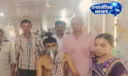 टोकन देरी के चलते Bargarh के किसान ने इलाज के लिए सस्ते में धान बेचा टोकन देरी के चलते Bargarh के किसान ने इलाज के लिए सस्ते में धान बेचा