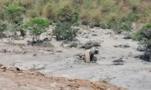 राखड़ डेम फटने से JCB ड्राइवर की मौत
