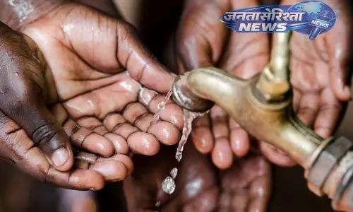 Kerala : त्रिकारीपुर के पश्चिमी इलाके में पीने के पानी की कमी Kerala : त्रिकारीपुर के पश्चिमी इलाके में पीने के पानी की कमी